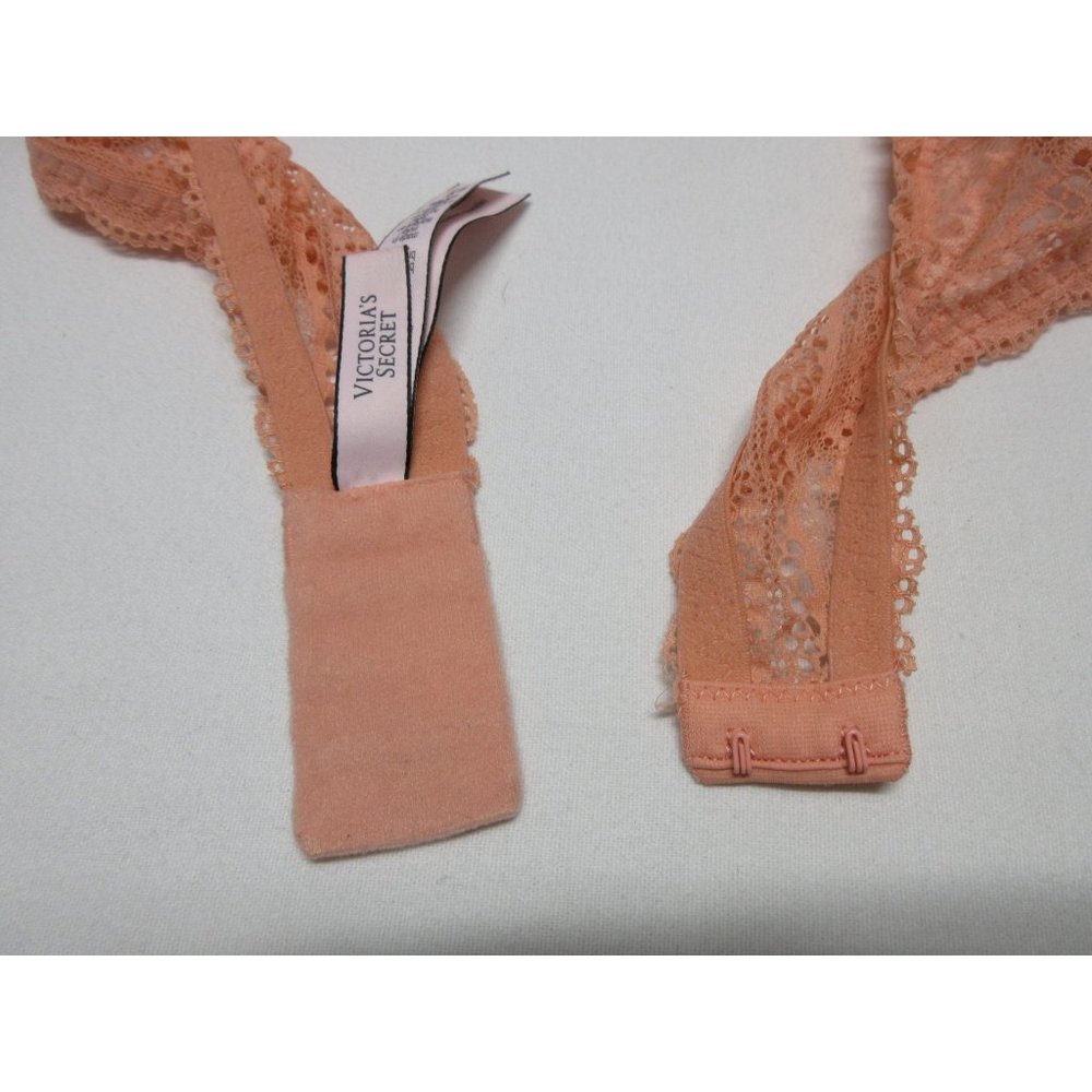 Victoria's Secret lace triangle halter‎ bralette peach - Picture 5 of 11